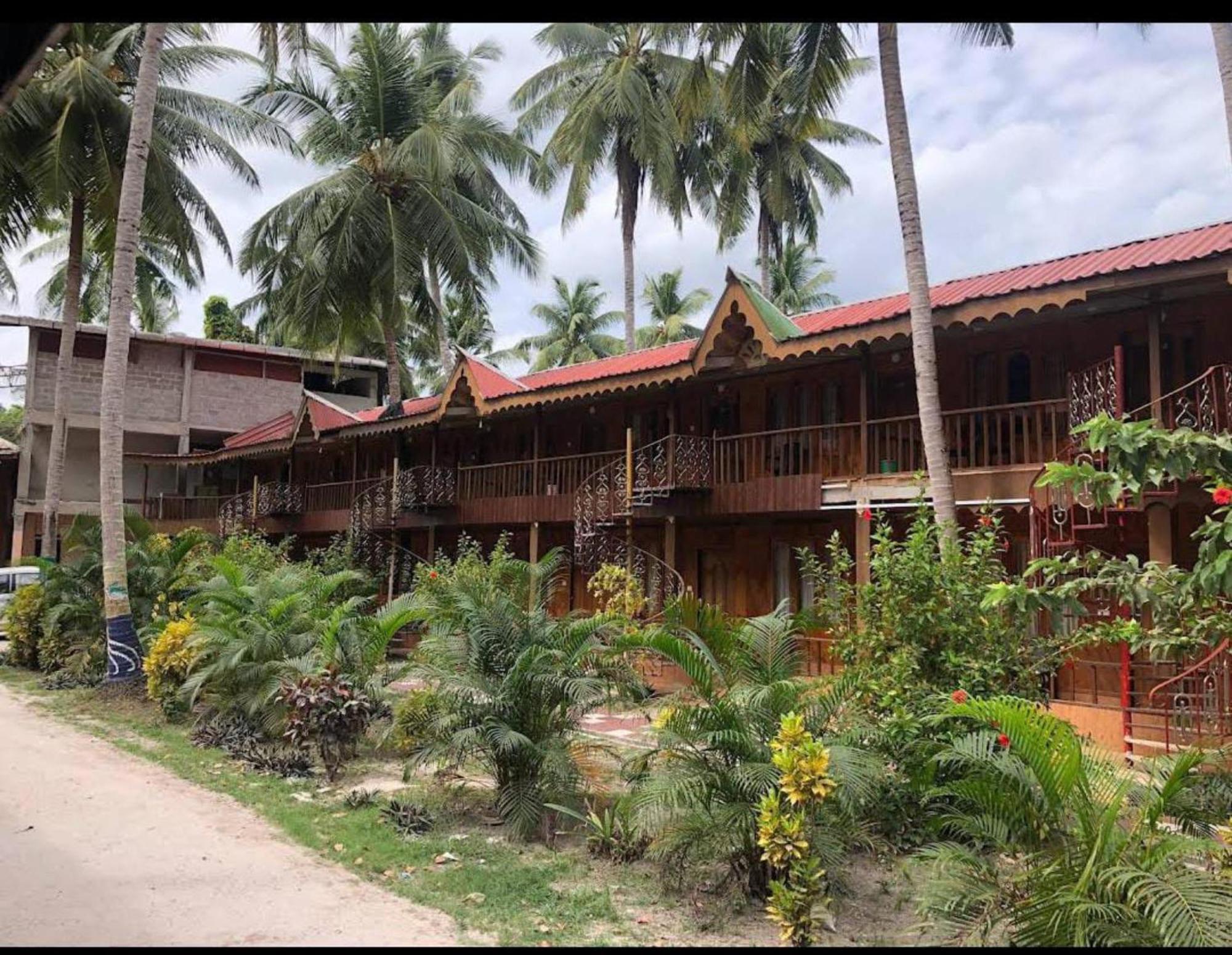 Gold India Beach Resort Govind Nagar Exterior photo